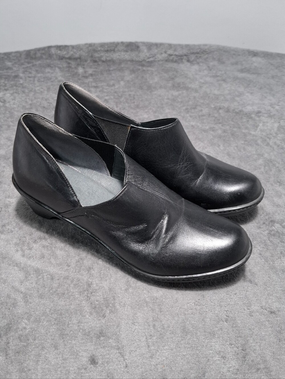 Dansko Women's Black Leather Slip-On Shoes Sz 39 8.5 / 9